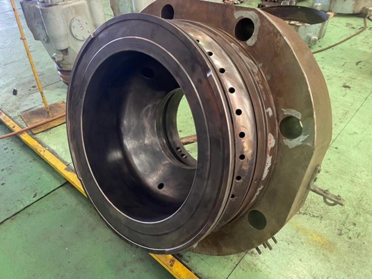 Overhaul MAN 60MC Cylinder Cover