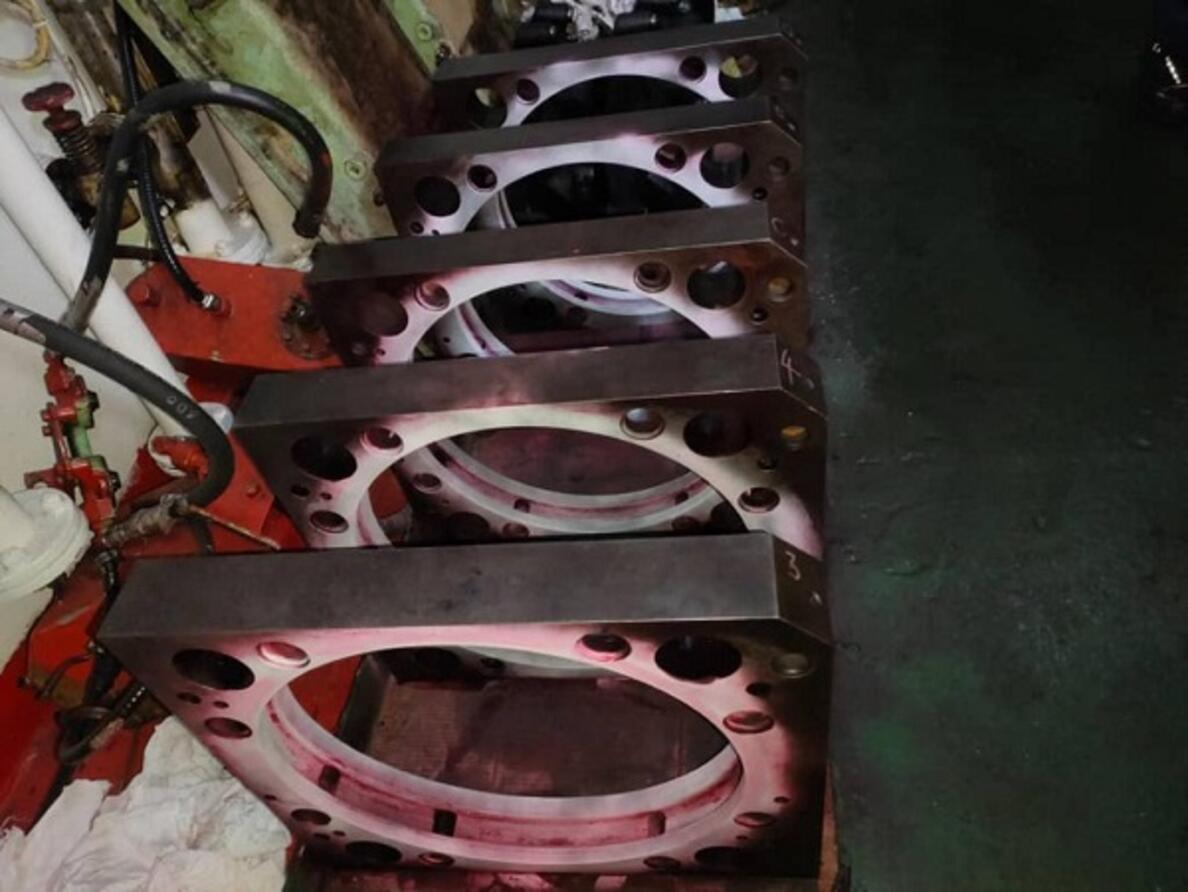 Yanmar 6N330EN Major Overhaul Part 1