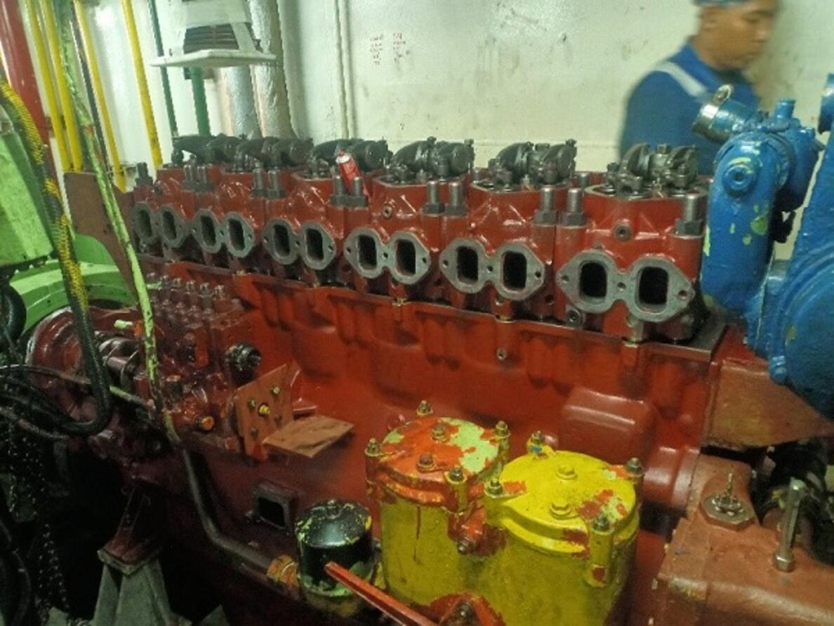Rebuild Henan TBD604 Aux Engine