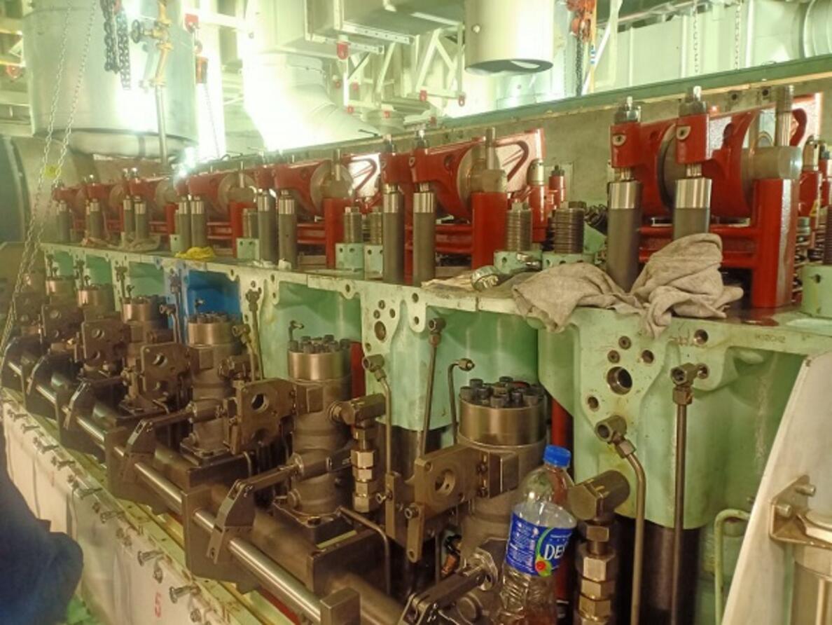 Major Overhaul MAN 7H32/40 Engine Part 03