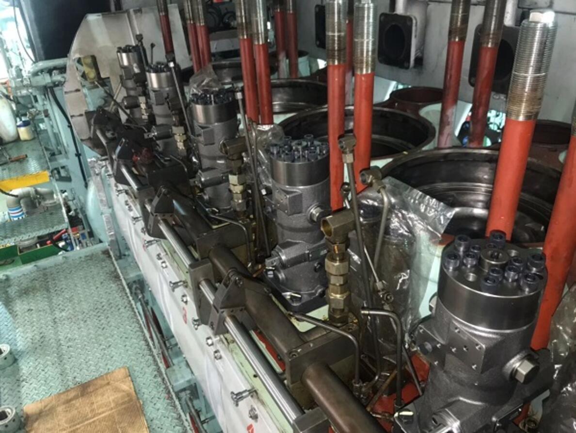 Major Overhaul MAN 7H32/40 Engine Part 03