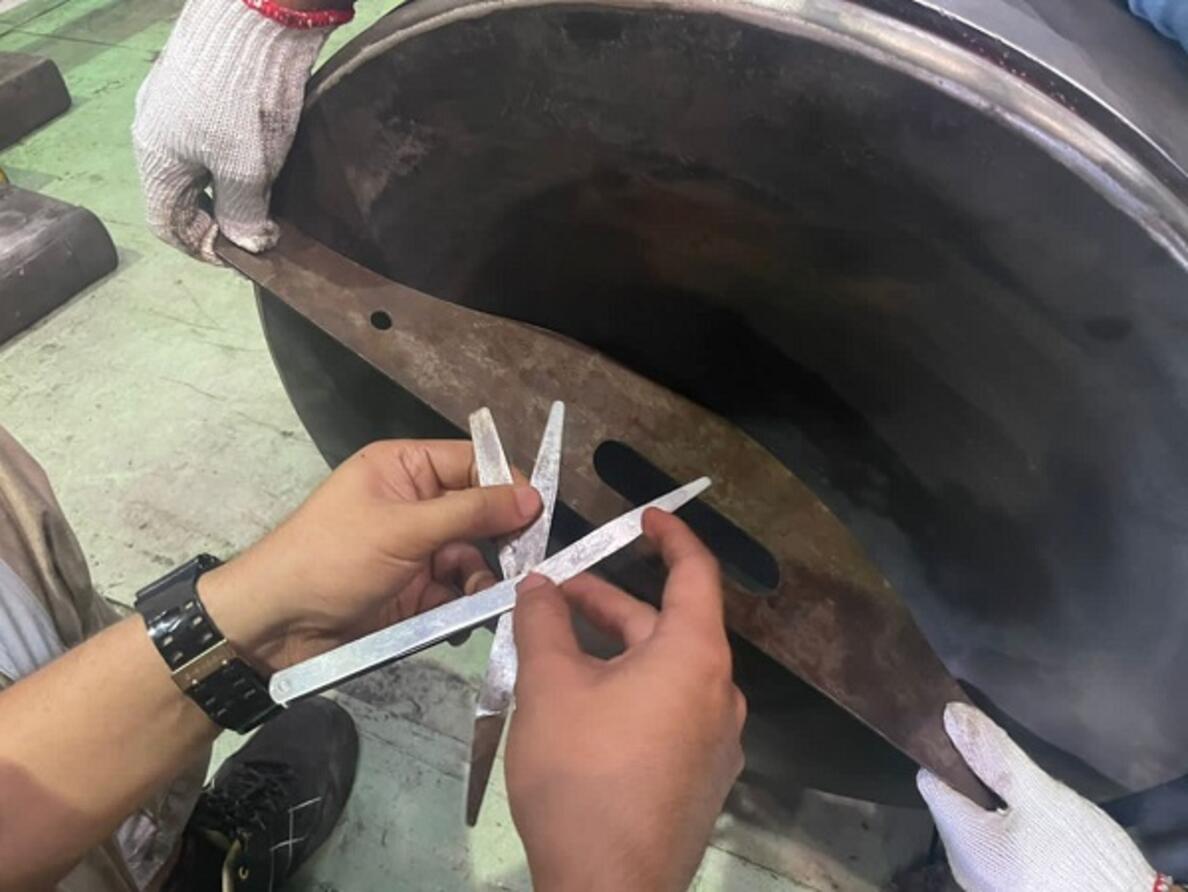 Overhaul MAN 60MC Piston with Connecting Rod