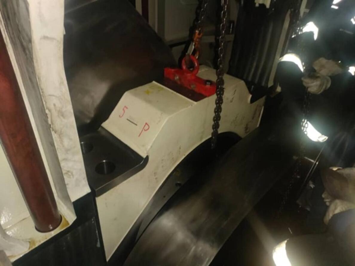 MAN B&W 6S70MC-C8 Main Bearing Survey