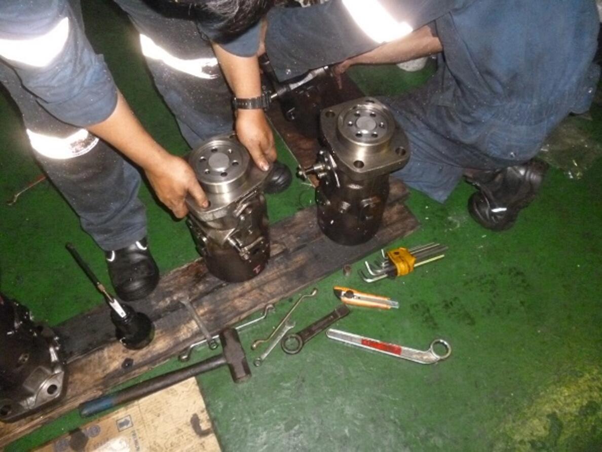 Yanmar 330EN Fuel Pump Overhaul