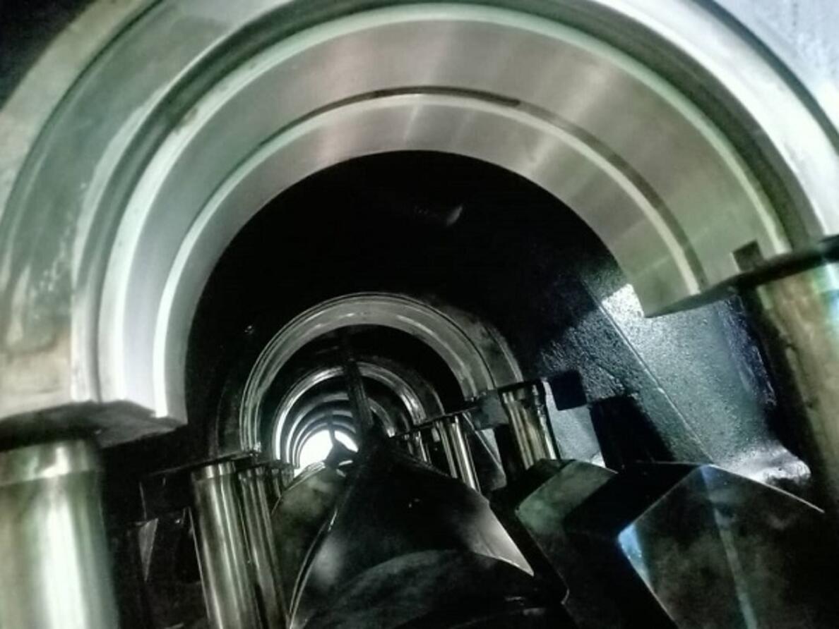 Laser Alignment Bearing Pocket with Crankshaft Machine MAN 6L2330