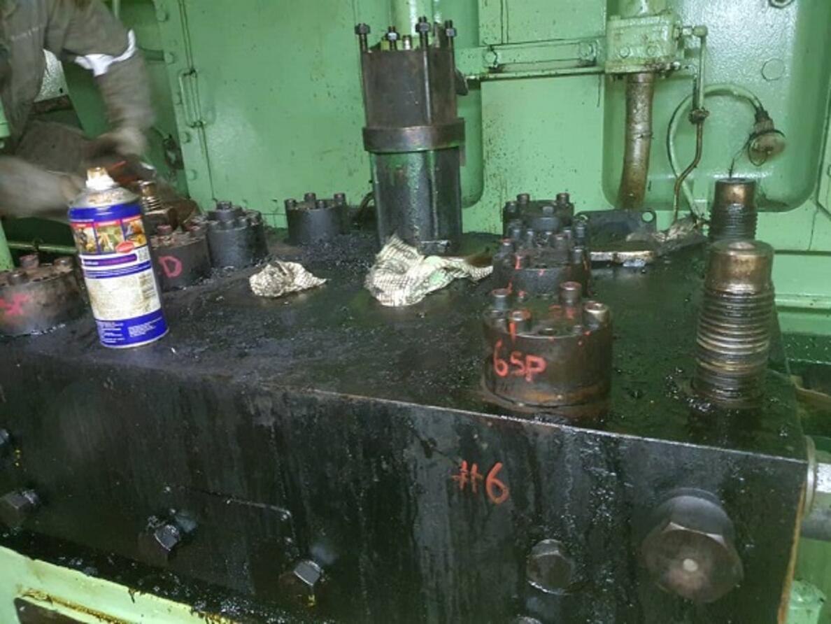 Sulzer RTA96 Fuel Pump Block Insitu overhaul with Timing @ Port Klang