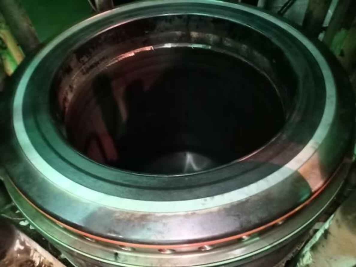 Unit overhaul Sulzer RTA 96 C