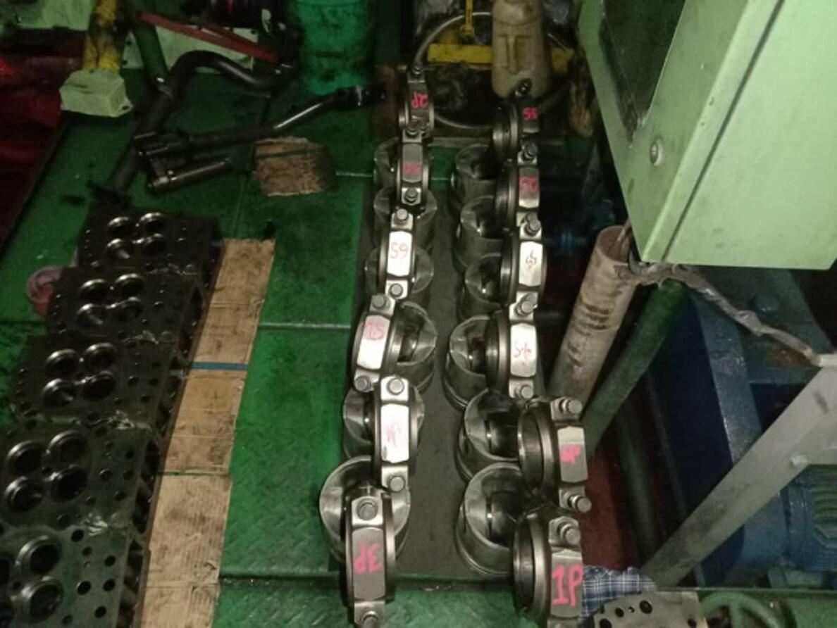 Major Overhaul Cummins KTA38 part 02