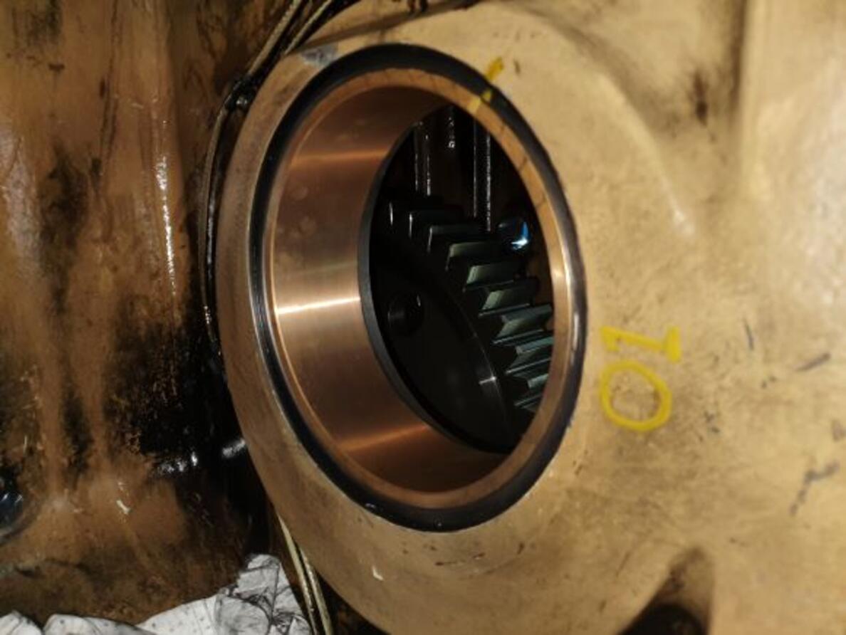 CAMSHAFT DRIVE GEAR BUSH RENEWAL