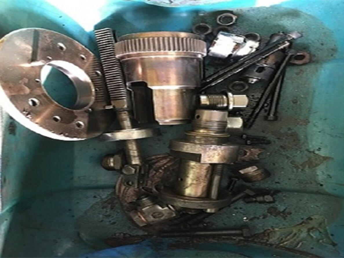 MAN B&W 6S35 Fuel Pump Overhaul