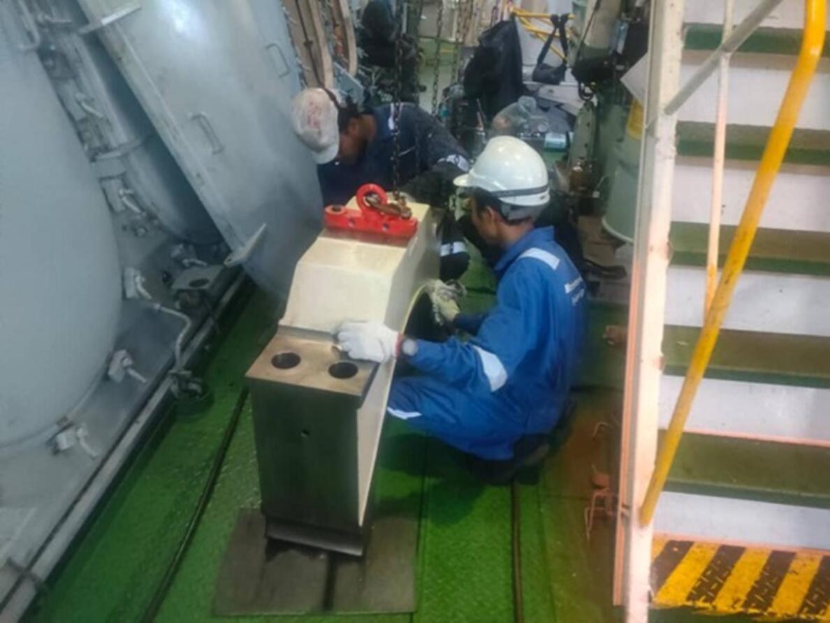 MAN B&W 6S70MC-C8 Main Bearing Survey
