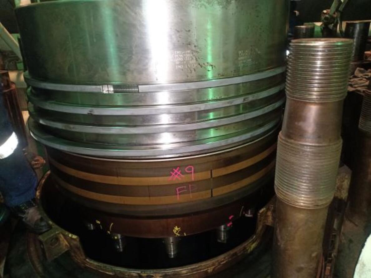 Unit overhaul Sulzer RTA 96 C