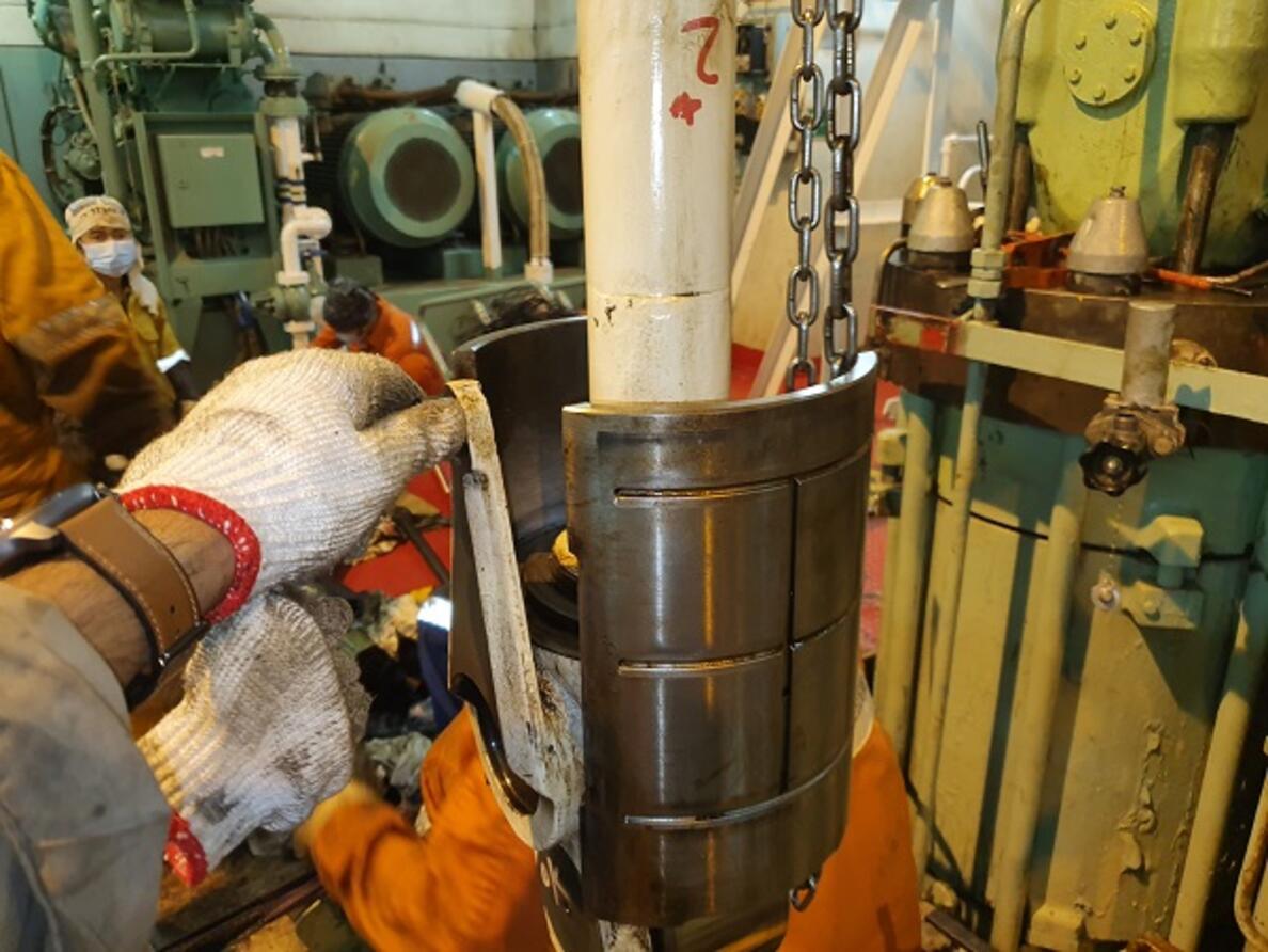 MAN 50MC M/E Failed To Start, Troubleshoot and adjust Fuel Pump & Roller Guide Cam