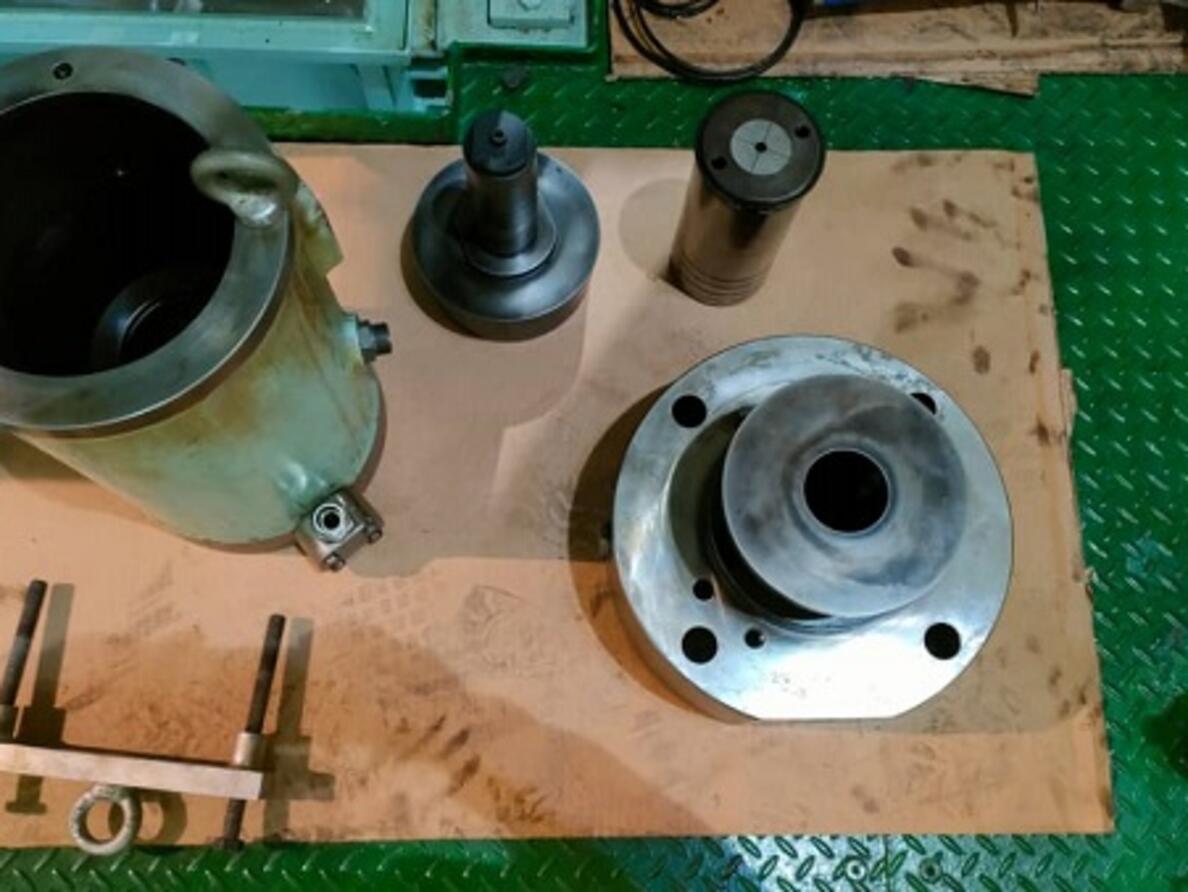 Overhaul MAN 60ME Fuel Boostor Pump