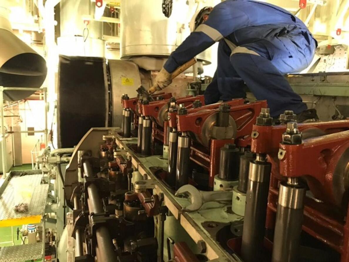 Major Overhaul MAN 7H32/40 Engine Part 01